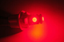 Żarówka LED T10 - Trzonek W5W - Czerwony