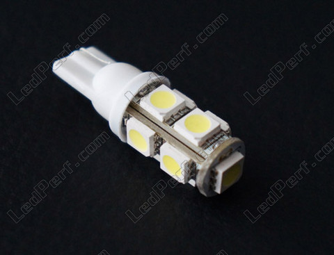 żarówka LED T10 W5W Xtrem V2 efekt biała xenon