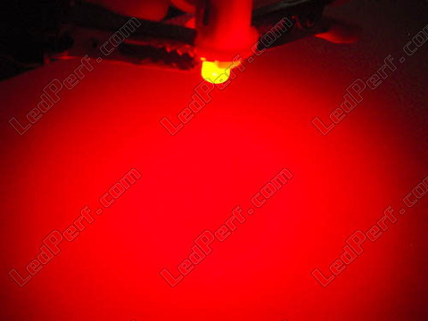 LED z cokołem czerwony T5 w1.2w