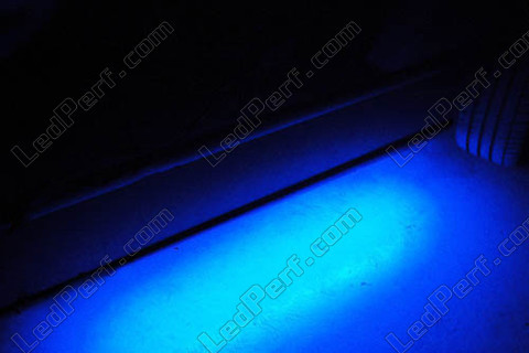 Dół nadwozia taśma LED niebieska wodoodporna 30cm