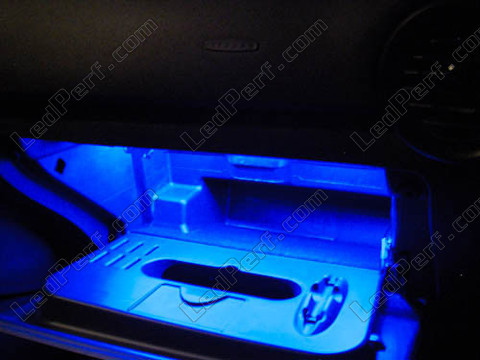 Schowek na rękawiczki taśma LED niebieska wodoodporna 60cm