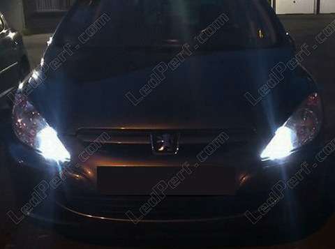 LED światła postojowe xenon biały Peugeot 307