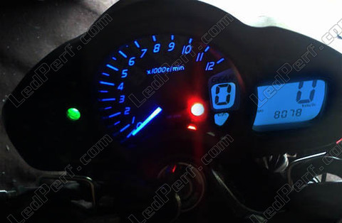 LED licznik niebieski Suzuki Svf Gladius