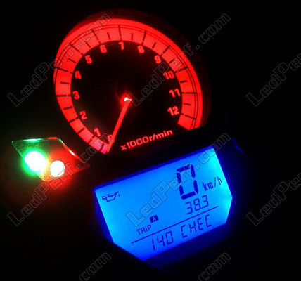 LED licznik czerwony suzuki SV 650 N (2003 - 2010)S