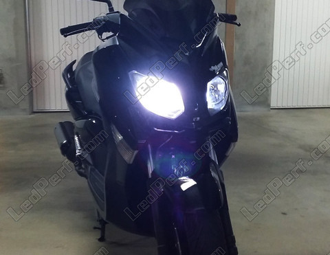 LED Reflektory Yamaha X Max