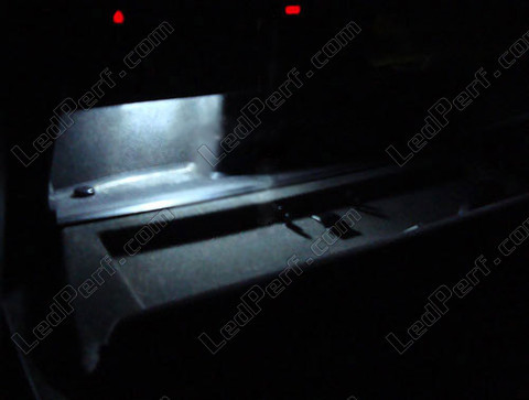 LED schowek na rękawiczki Audi A3 8P kabriolet