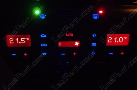 LED klimatyzacja automatyczna Audi A6 C5
