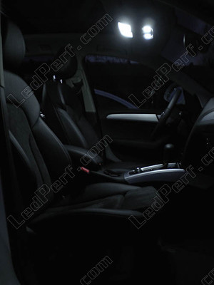 LED przednie światło sufitowe Audi Q5