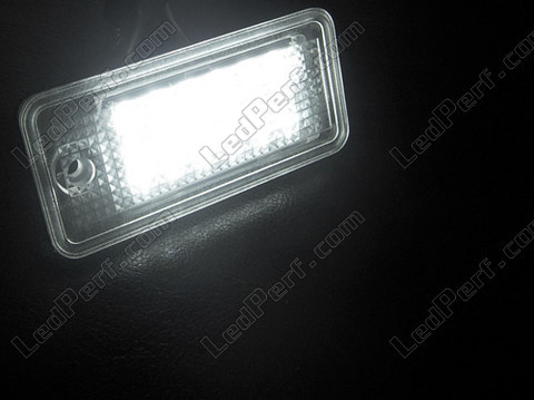 LED moduł tablicy rejestracyjnej Audi Q7 Tuning