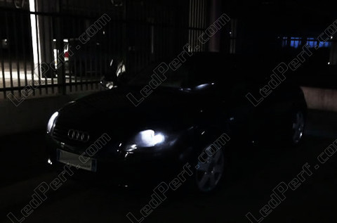 LED światła postojowe xenon biały Audi Tt Mk1