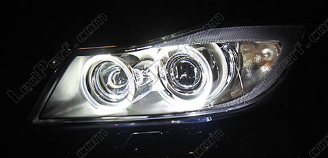 LED Angel Eyes BMW E90 E91 Faza 1