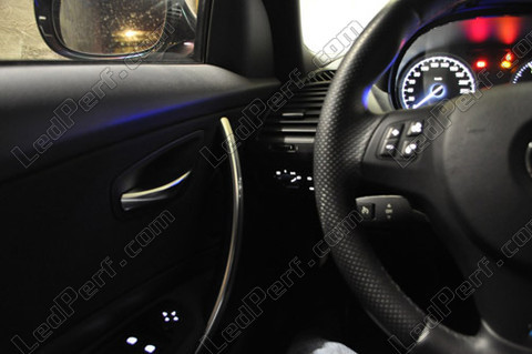 LED przyciski podnośnika szyb i Reflektory BMW serii 1 (E81 E82 E87 E88)