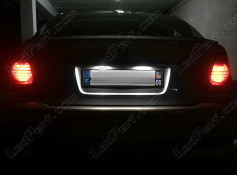 LED tablica rejestracyjna BMW serii 3 (E36) kompaktowy