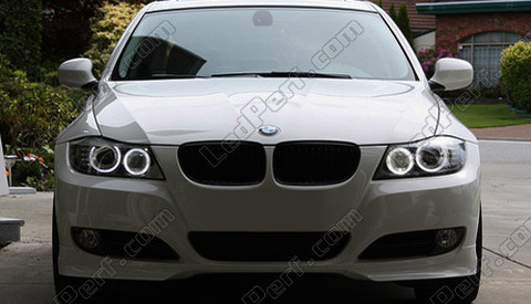 LED angel eyes BMW serii 3 (E90 E91) LCI z oryginalnymi xenon