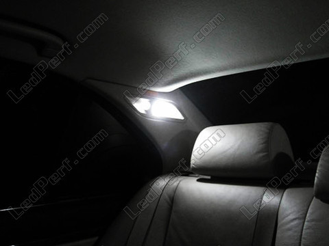LED tylne światło sufitowe BMW serii 5 (E39)