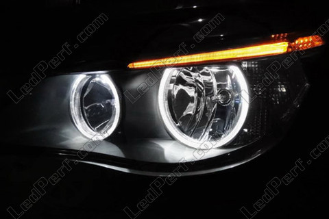 LED angel eyes BMW Serii 5 E60 E61 LCI Bez oryginalnych xenon