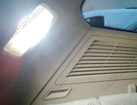 LED lampka do czytania - tylne lampki do czytania BMW X3 (E83)