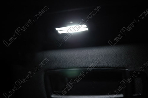 LED lusterek w osłonach przeciwsłonecznych BMW X6 E71