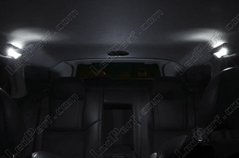 LED tylne światło sufitowe Chrysler 300C