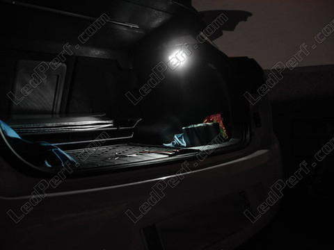 LED bagażnik Citroen C4 Aircross