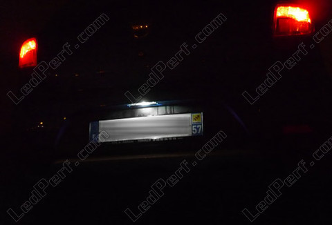 LED tablica rejestracyjna Dacia Sandero 2