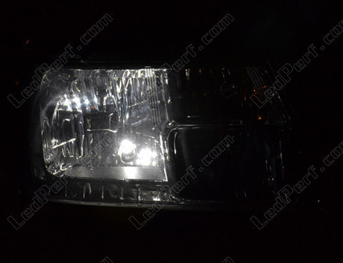 LED światła postojowe xenon biały Dodge Journey Tuning