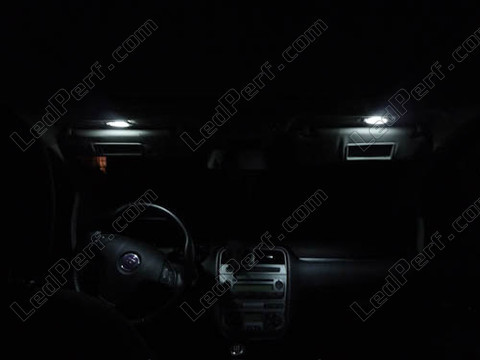 LED lusterek w osłonach przeciwsłonecznych Fiat Grande Punto Evo