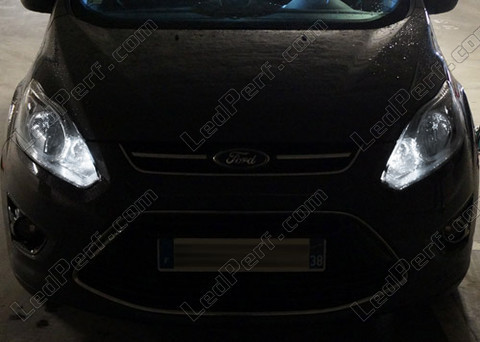 LED światła postojowe xenon biały Ford C MAX MK2