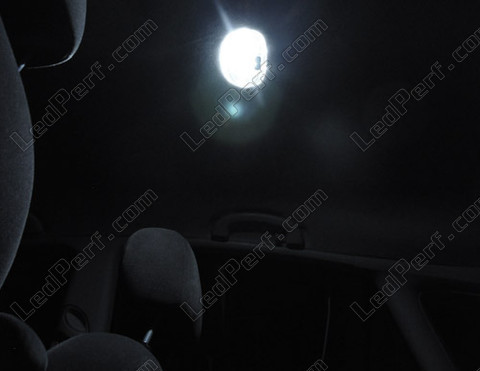LED tylne światło sufitowe Ford Focus MK1