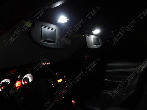 LED lusterek w osłonach przeciwsłonecznych Ford Focus MK2