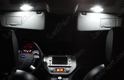 LED lusterek w osłonach przeciwsłonecznych Ford Kuga