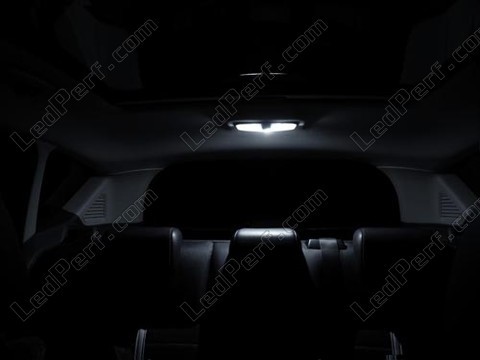 LED tylne światło sufitowe Ford Kuga