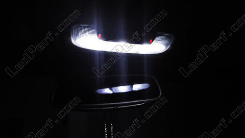 LED przednie światło sufitowe Ford Mondeo MK4
