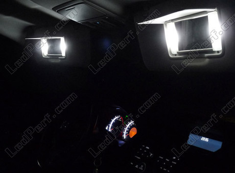 LED lusterek w osłonach przeciwsłonecznych Honda Accord 8G
