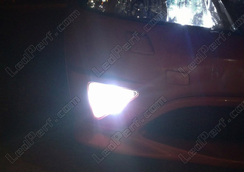 LED światła przeciwmgielne Honda Civic 8G