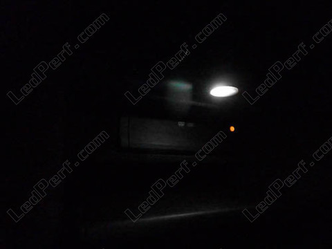 LED schowek na rękawiczki Honda Civic 8G