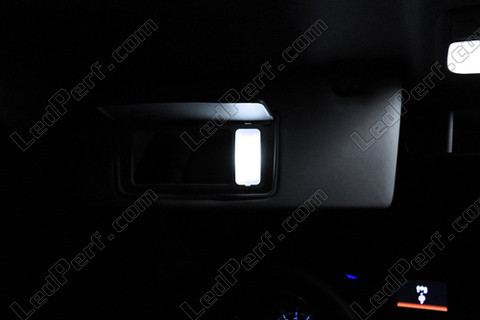 LED lusterek w osłonach przeciwsłonecznych Honda Civic 9G