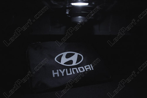 LED bagażnik Hyundai Genesis