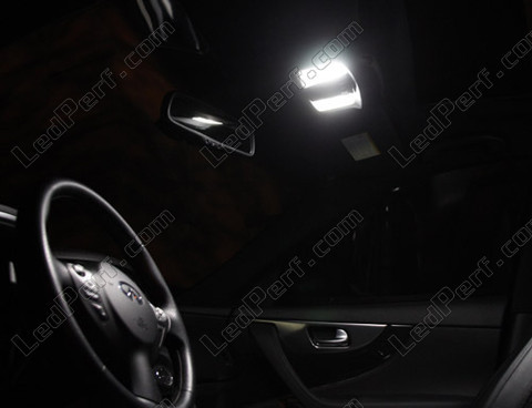 LED przednie światło sufitowe Infiniti FX 37
