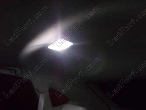 LED tylne światło sufitowe Lexus RX II Tuning