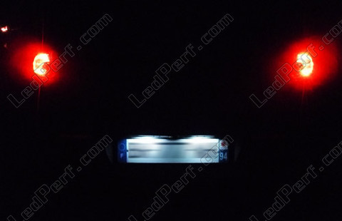 LED tablica rejestracyjna Mazda 3 phase 1