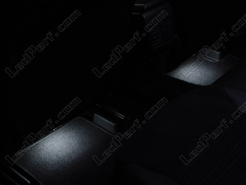 LED tylna podłoga Mercedes Klasa CLA (W117)