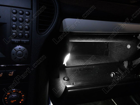 LED schowek na rękawiczki Mercedes SLK R171