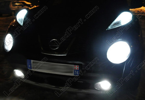 żarówka Reflektory/światła z gazem xenon Nissan Juke 5000K Michiba Diamond white LED