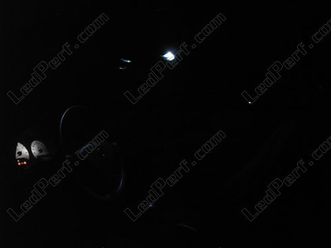 LED przednie światło sufitowe Opel Astra G