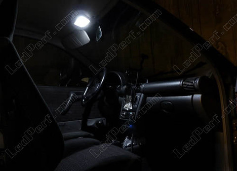 LED przednie światło sufitowe Opel Corsa B