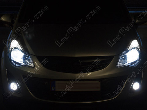 LED Reflektory Opel Corsa D