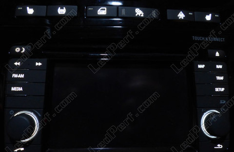 LED radio samochodowe Touch and connect Opel Corsa D