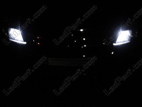 LED światła postojowe xenon biały Opel Vectra C