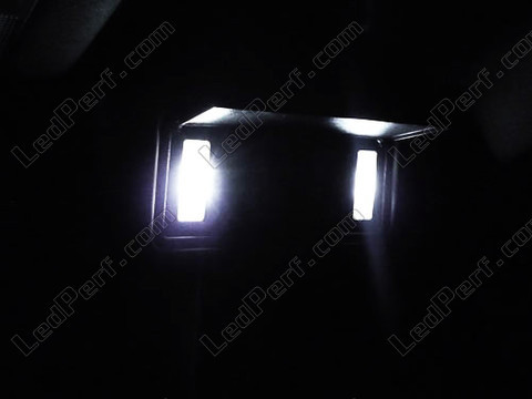 LED lusterek w osłonach przeciwsłonecznych Opel Zafira B
